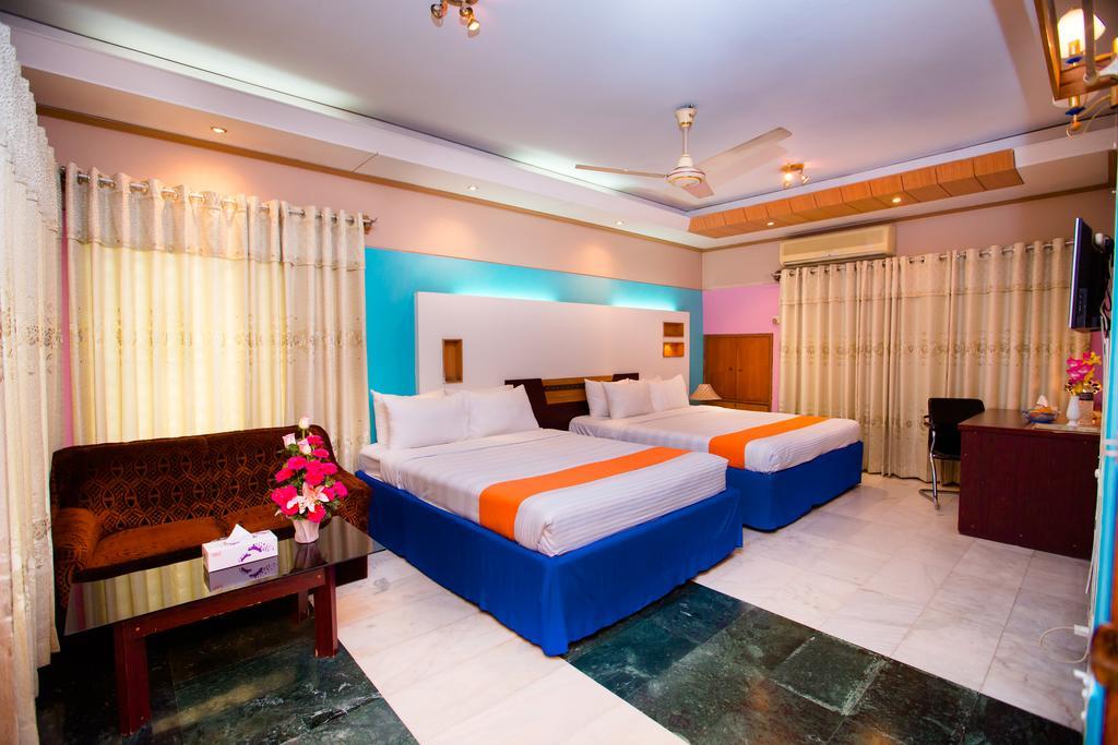 Hotel Golden Deer Дакка Экстерьер фото
