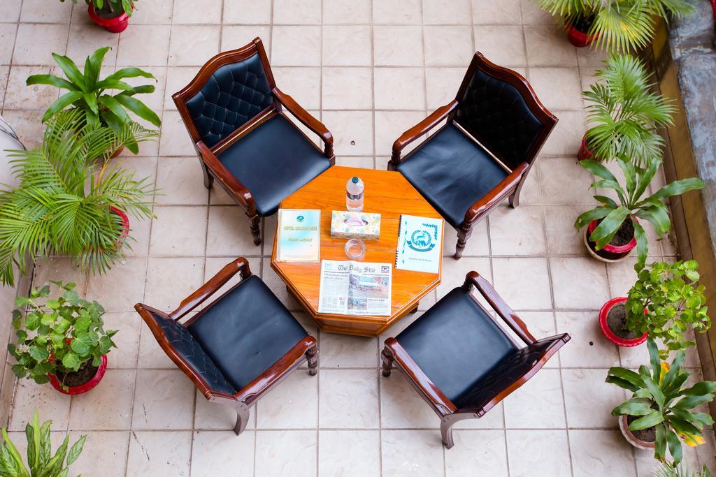 Hotel Golden Deer Дакка Экстерьер фото